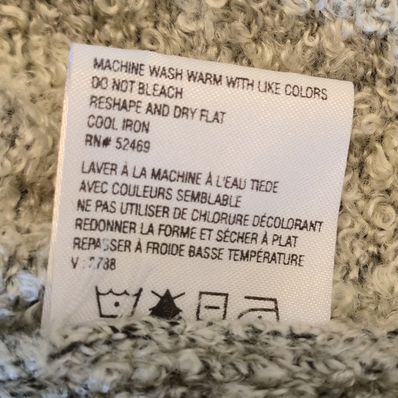 Penmans Vintage Gray Marled Boucle Knit Mock Neck Asymmetrical Sweater Medium - Picture 12 of 14